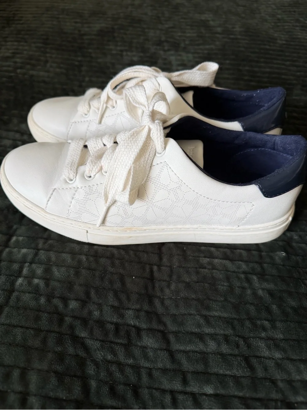 Kate Spade-White Casual Lace-Up Sneakers with Navy Heel Accent-Designer-Classic
